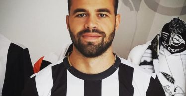 Betinho is a striker for Portuguese club S.C. Espinho. His birth date is July 21, 1993, and his full name is Alberto Alves Coelho.